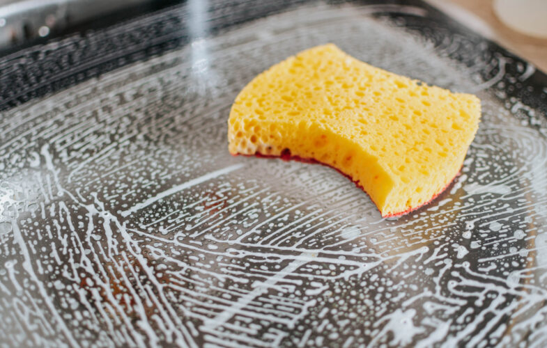 Vinegar and Baking Soda Cleaner for Appliances