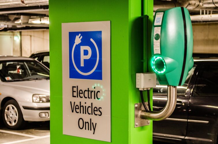 How to Convert a Hybrid into an Electric Vehicle